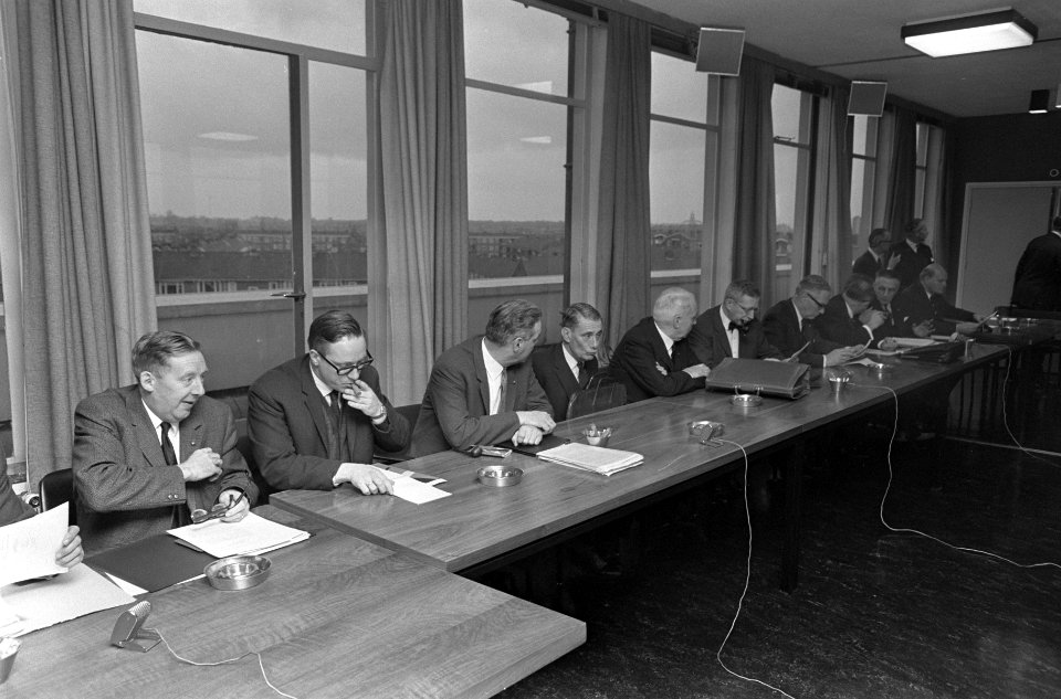 Loonoverleg in Den Haag , overzichten, Bestanddeelnr 919-8623