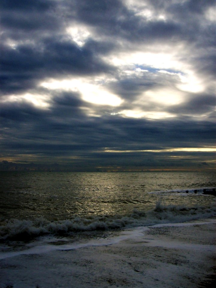 Looking out to sea, St Leonards