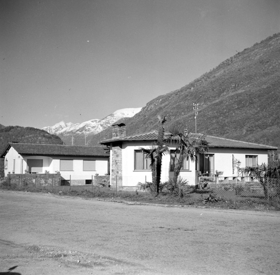 Losone Bungalows in de Alpen, Bestanddeelnr 254-4794
