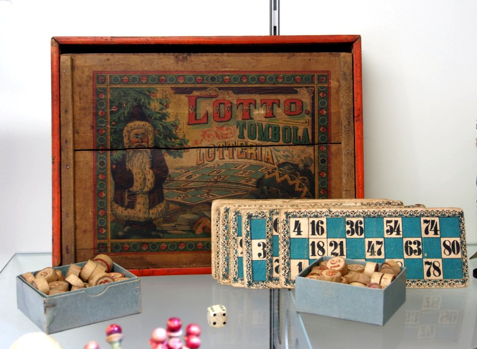 Lotto Tombola Lotteria game, Musée du jouet de Colmar