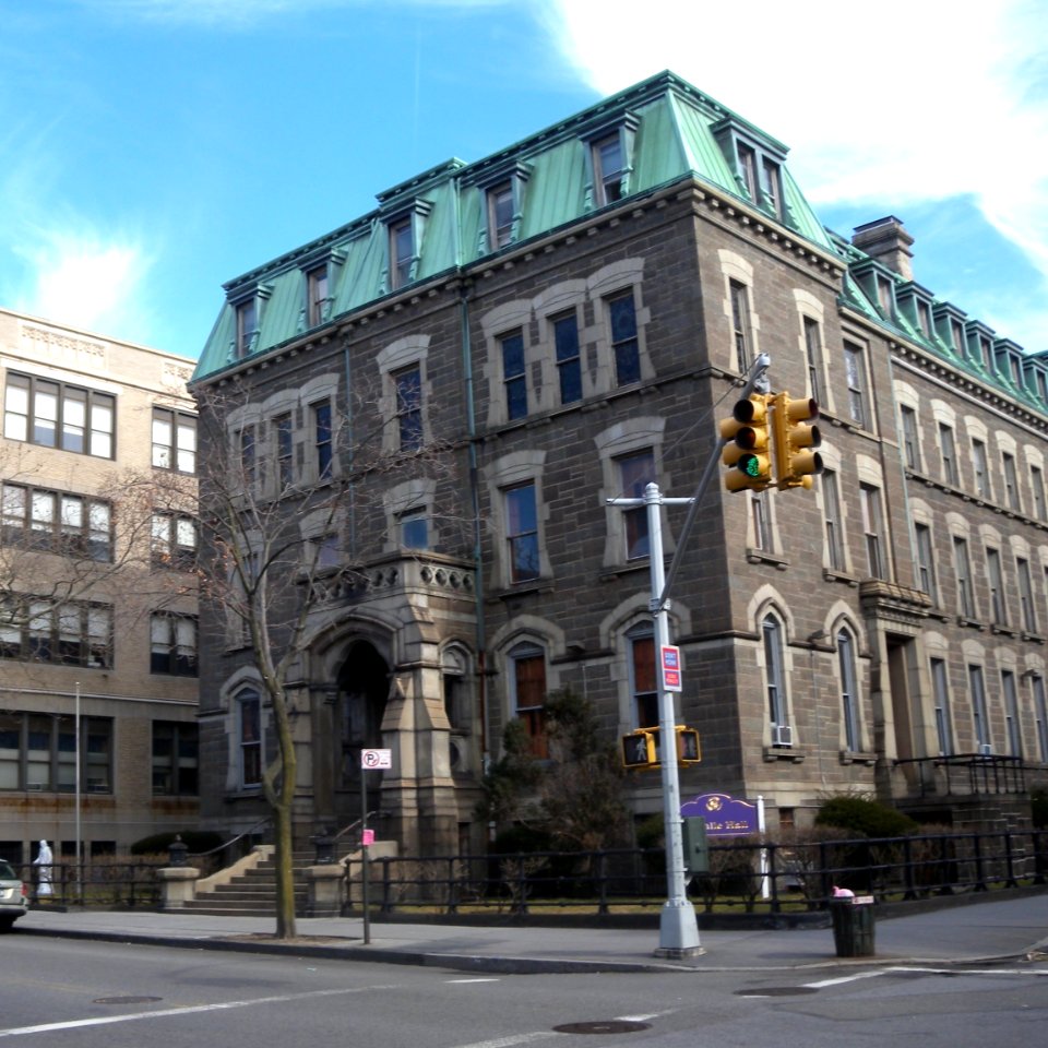 Loughlin La Salle Hall Clermont Greene Aves winter jeh