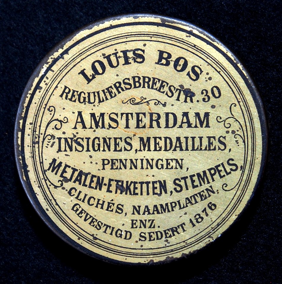 Louis Bos, Reguliersbreestr 30, Amsterdam, Blikverpakking voor een medaille
