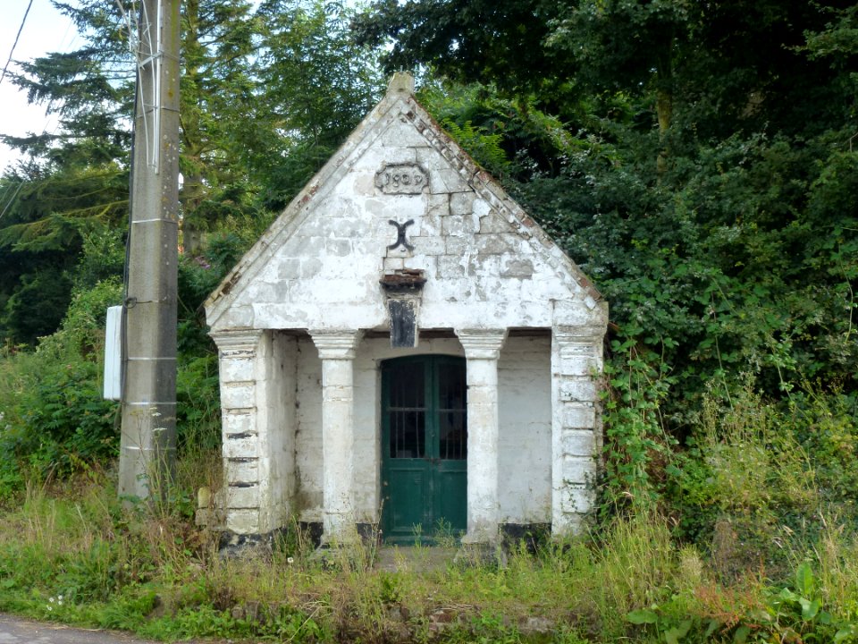 Louches (Pas-de-Calais) chapelle-oratoire 1809