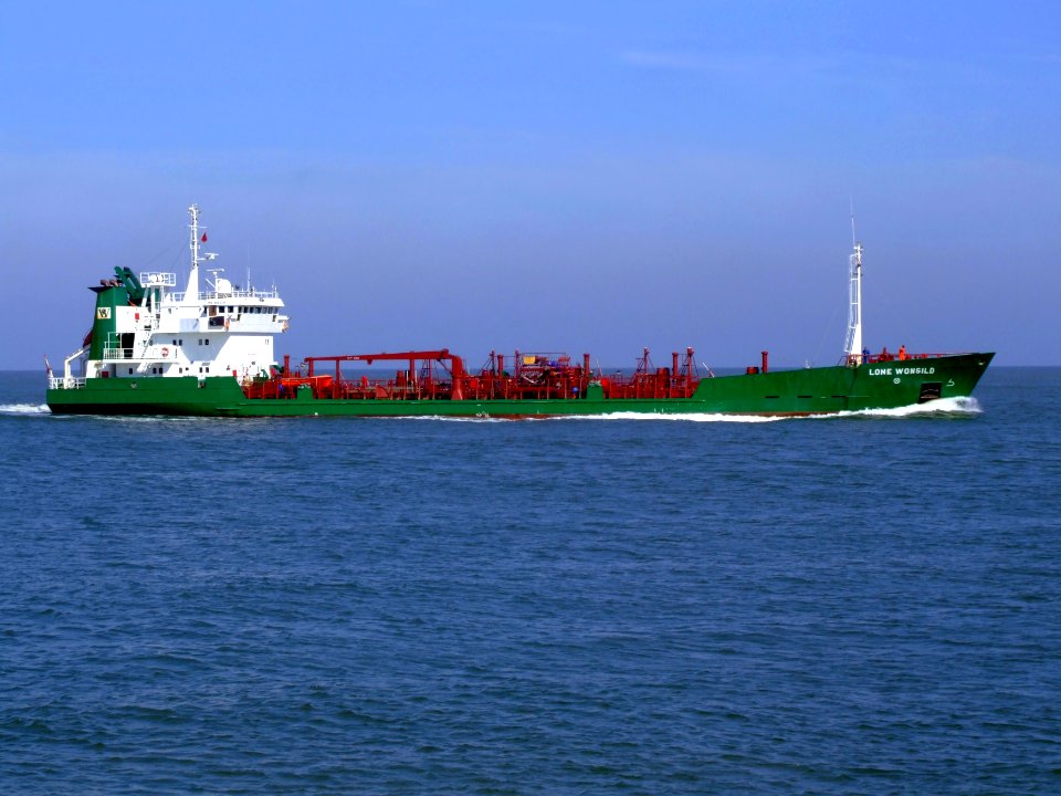 Lone Wonsild p3 approaching Port of Rotterdam, Holland 08-Apr-2007