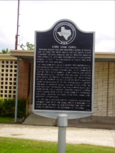 LoneStarCanalSignAnahuac