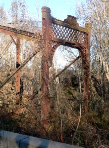 Long Shoals bridge S end 1
