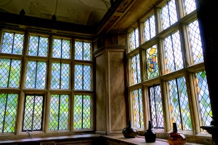 Long Gallery windows, Haddon Hall - Bakewell, Derbyshire, England - DSC02797