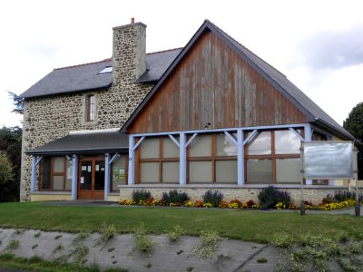 Longaulnay (35) Mairie