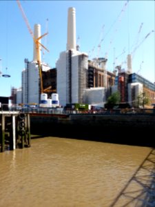 London - Battersea Power Station restoration (3)