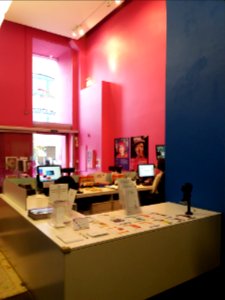 London - Bermondsey Street, Fashion and Textile Museum, entrance and desk