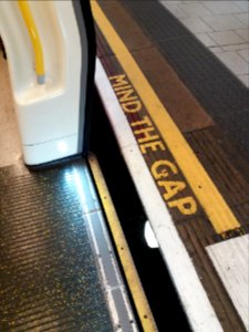 London - Baker Street station, Mind the gap