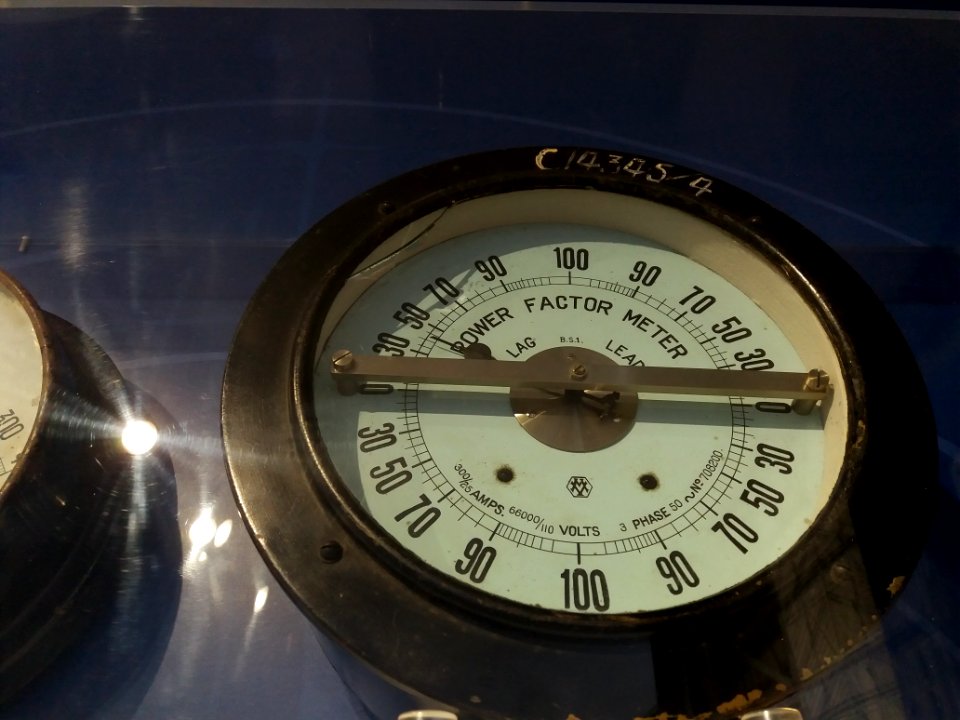 London - Battersea - Circus West Exhibition, power factor meter C14345 4