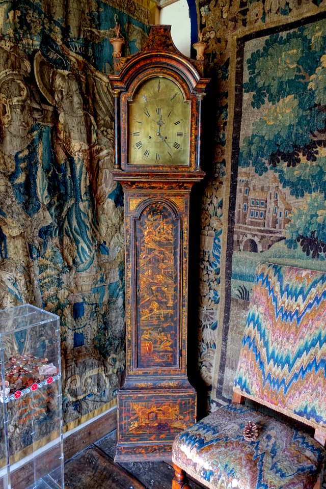 Longcase clock, John Wood, Grantham, 1700-1799, wood, lacquer, brass - Packwood House - Warwickshire, England - DSC08858