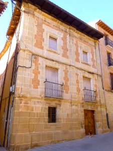 Los Arcos - Casas y palacios 27
