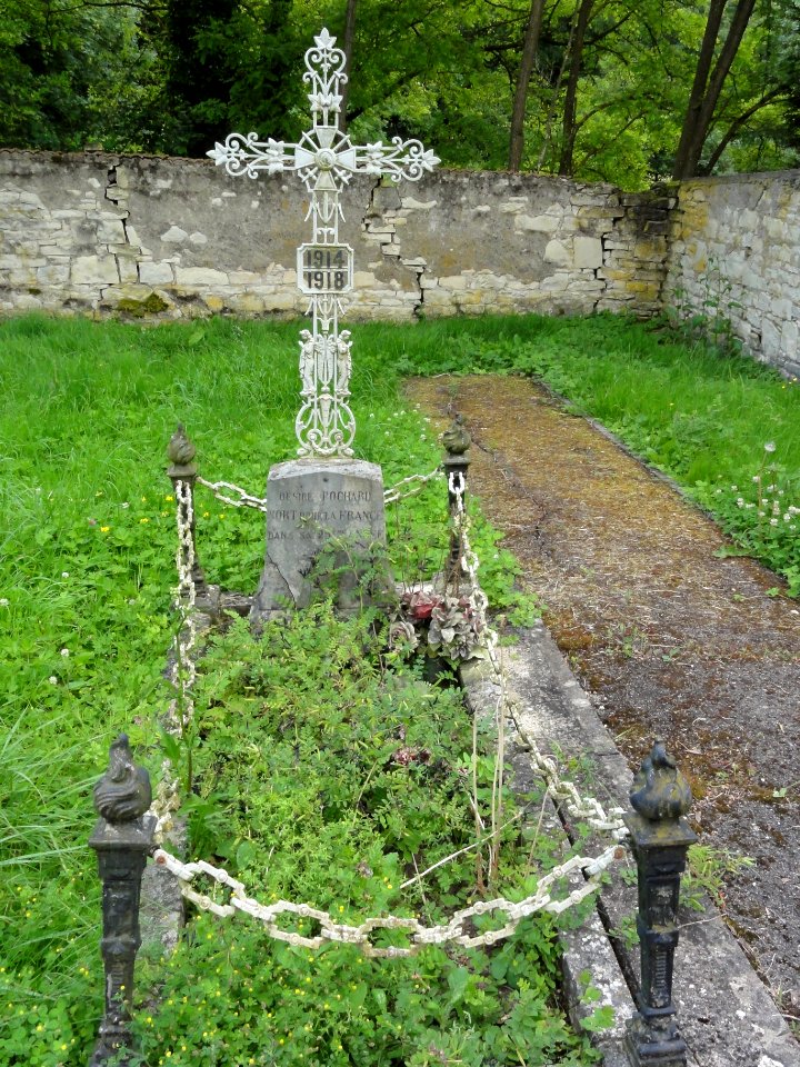 Lorey (M-et-M) tombe de guerre