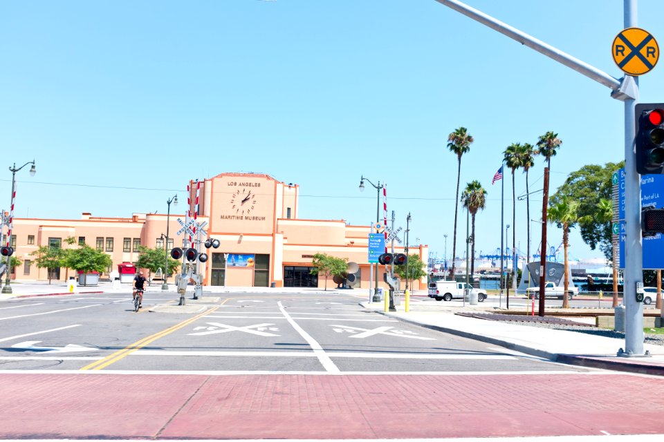Los Angeles Maritime Museum Outside