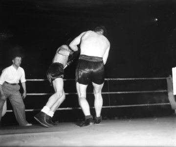 Luc van Dam tegen Kid Marcel in de Haagse Dierentuin te Den Haag, Bestanddeelnr 903-7195