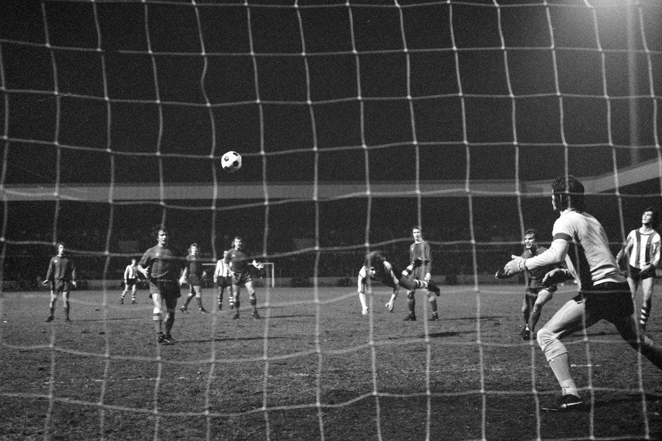 Lubse maakt eerste PSV-doelpunt, Bestanddeelnr 926-9184