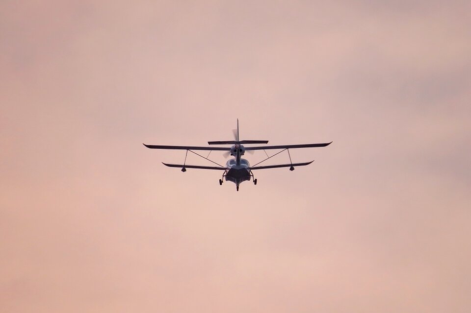 Flying aircraft sky
