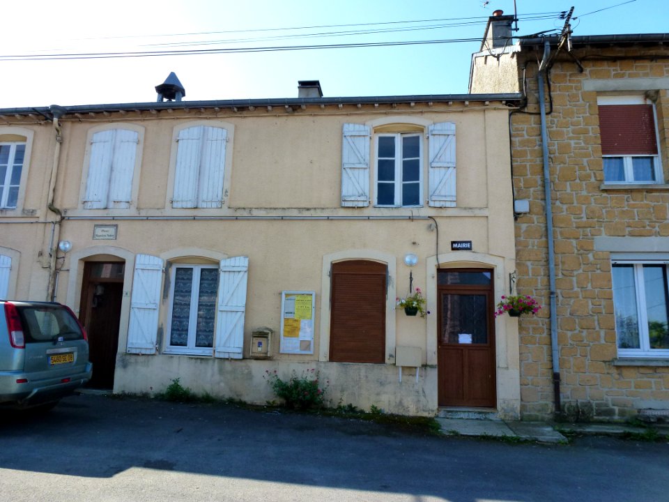Louvergny (Ardennes) mairie