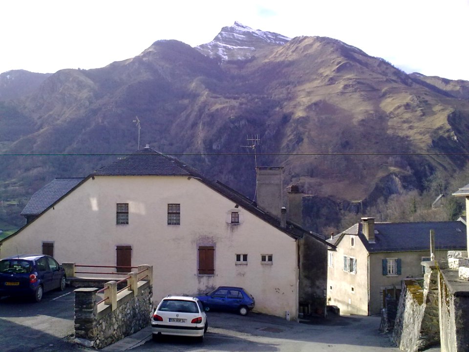Louvie-Soubiron vue 2
