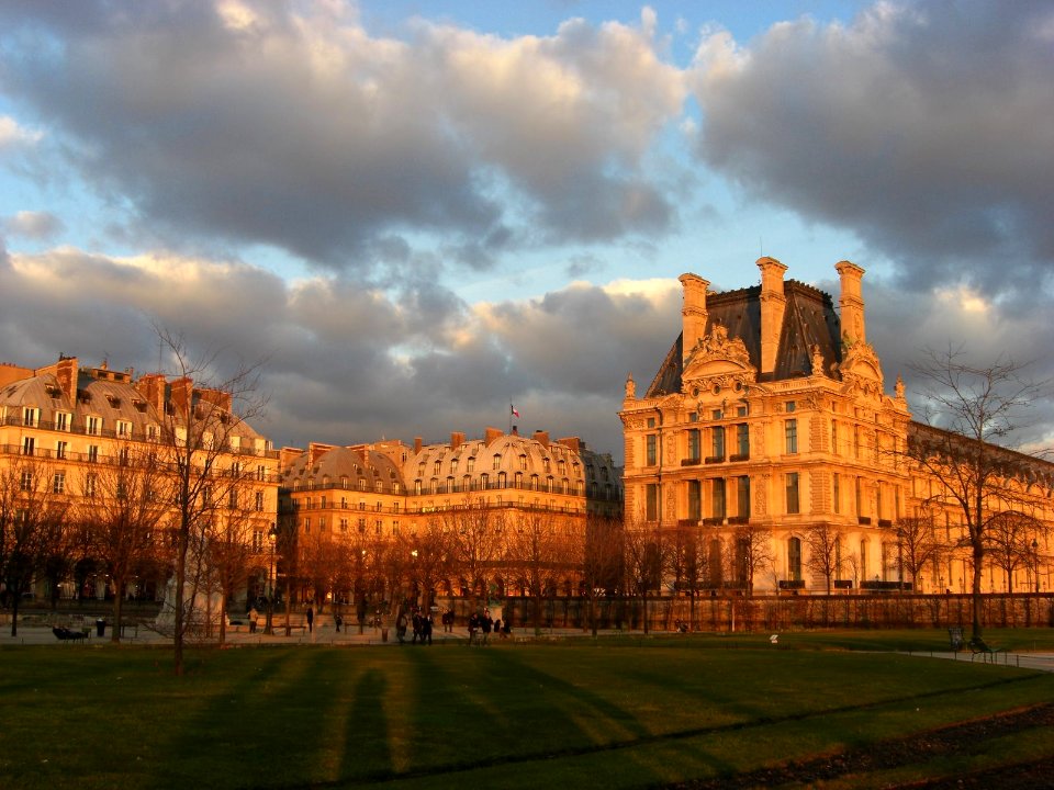 Louvre in the evening