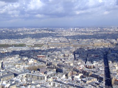 Louvre, view from Tour Montparnasse photo