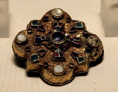 Louvre Objets d'art Moyen Age Fibule polylobée mérovingienne Humbécourt 04012019