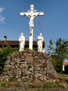 Lucey (Meurthe-et-M.) calvaire mémorial de guerre