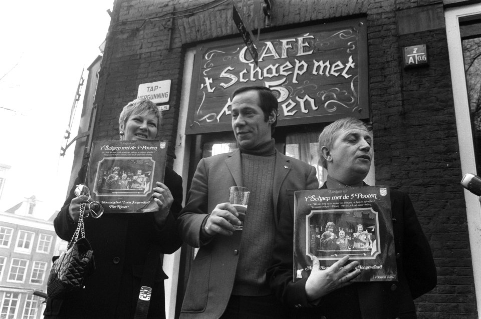 LP uitgebracht van TV-serie t Schaep met 5 Pooten Amsterdam. Adèle Bloemendaal, Bestanddeelnr 923-1769