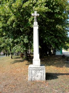 Lucey (Meurthe-et-M.) croix de chemin B