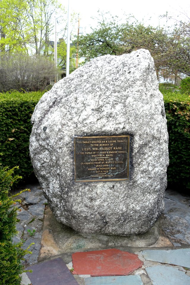 Lt. Wm. Hasset Kane Memorial - Elizabeth Parker Memorial Park - Westfield, MA - DSC02264