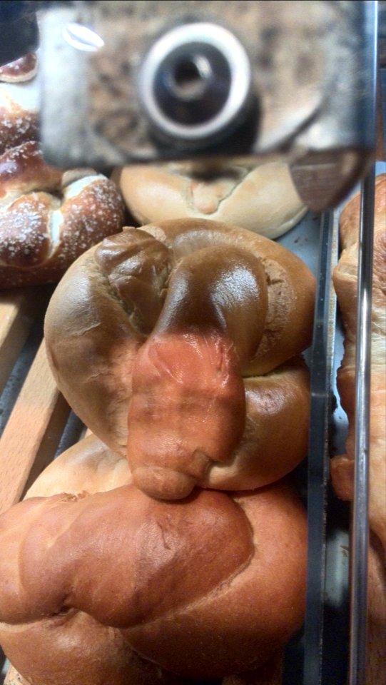 Lto-phallusbrötchen