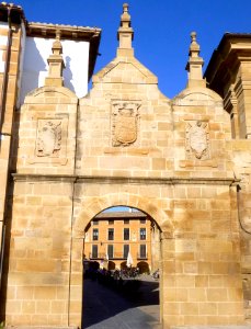 Los Arcos - Portal de Castilla 2