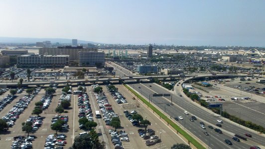 Los-Angeles-Airport-Lincoln-Boulevard-Aerial-view-from-north-August-2014