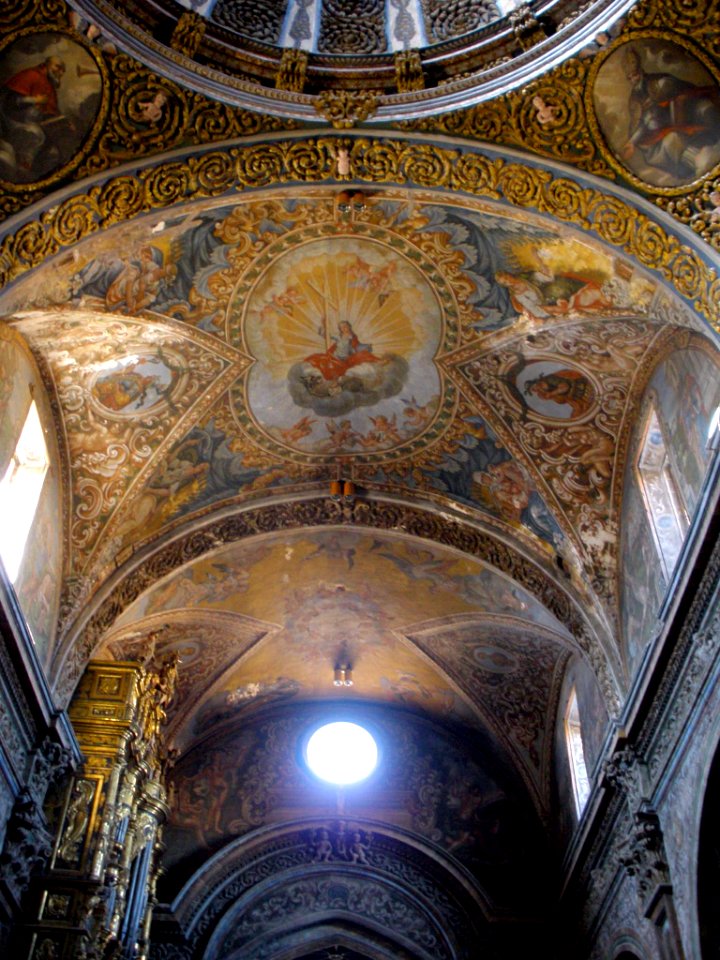 Los Arcos - Iglesia de Santa María - interiores 03