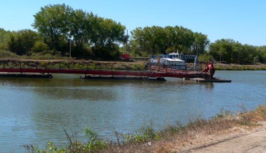 Loup Canal headworks settling basin dredge 1