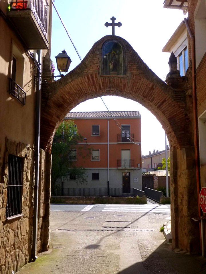 Los Arcos - Puerta de Villa 2