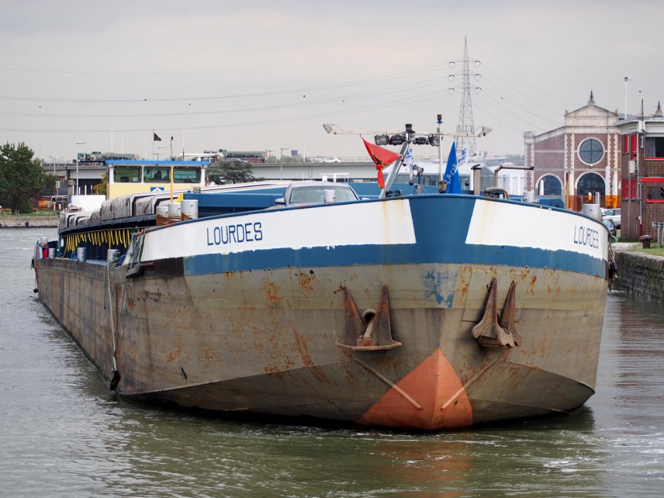 Lourdes (ship, 1980), ENI 06002789, Port of Antwerp pic2