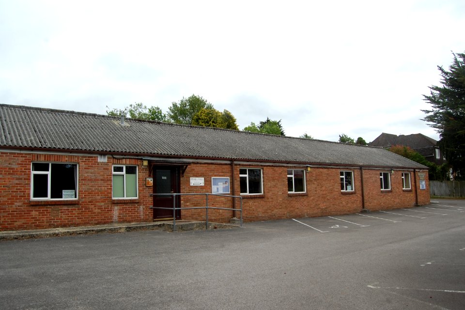 Lovedean Village Hall (former home of Lovedean United Reformed Church), Lovedean Lane, Lovedean (May 2019) (1)