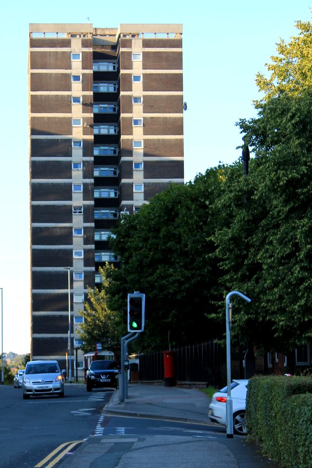 Lovell Park Towers 2019-08-23 (1)