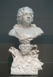 Louis XV, Chantilly Porcelain Factory, c. 1755, soft-paste porcelain - Wadsworth Atheneum - Hartford, CT - DSC05471