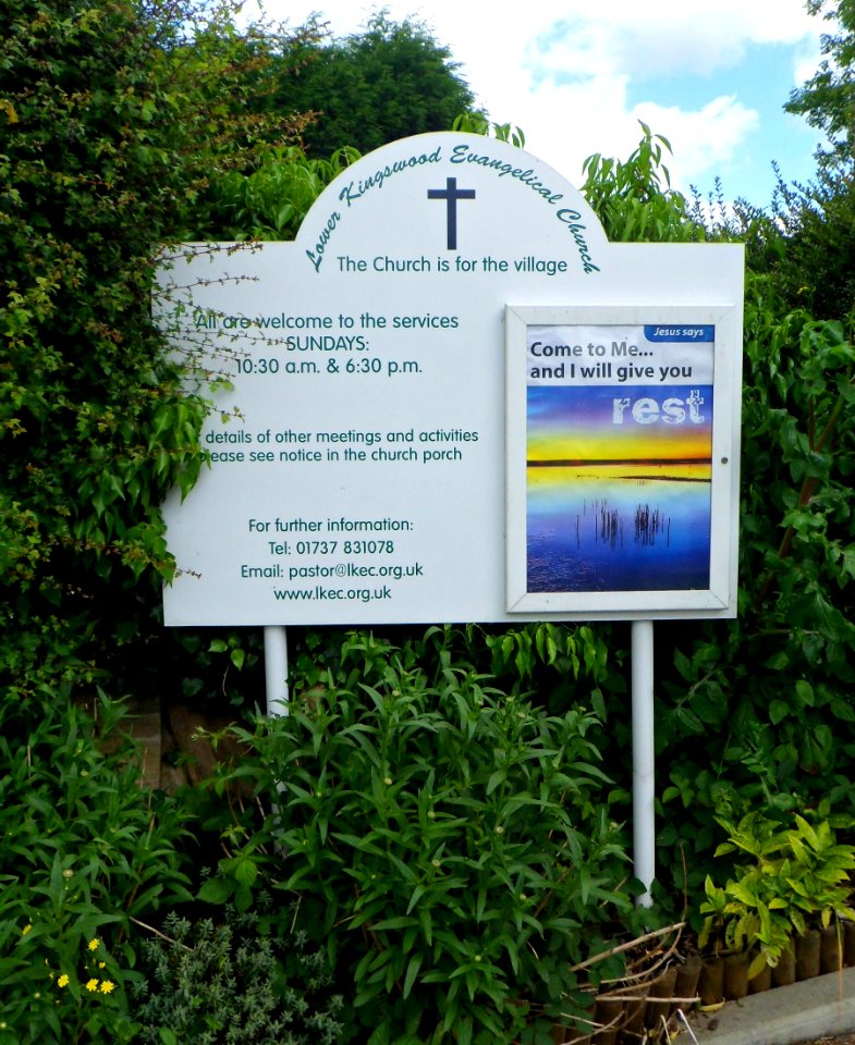 Lower Kingswood Evangelical Free Church, Brighton Road, Lower Kingswood (June 2013) (Signboard)