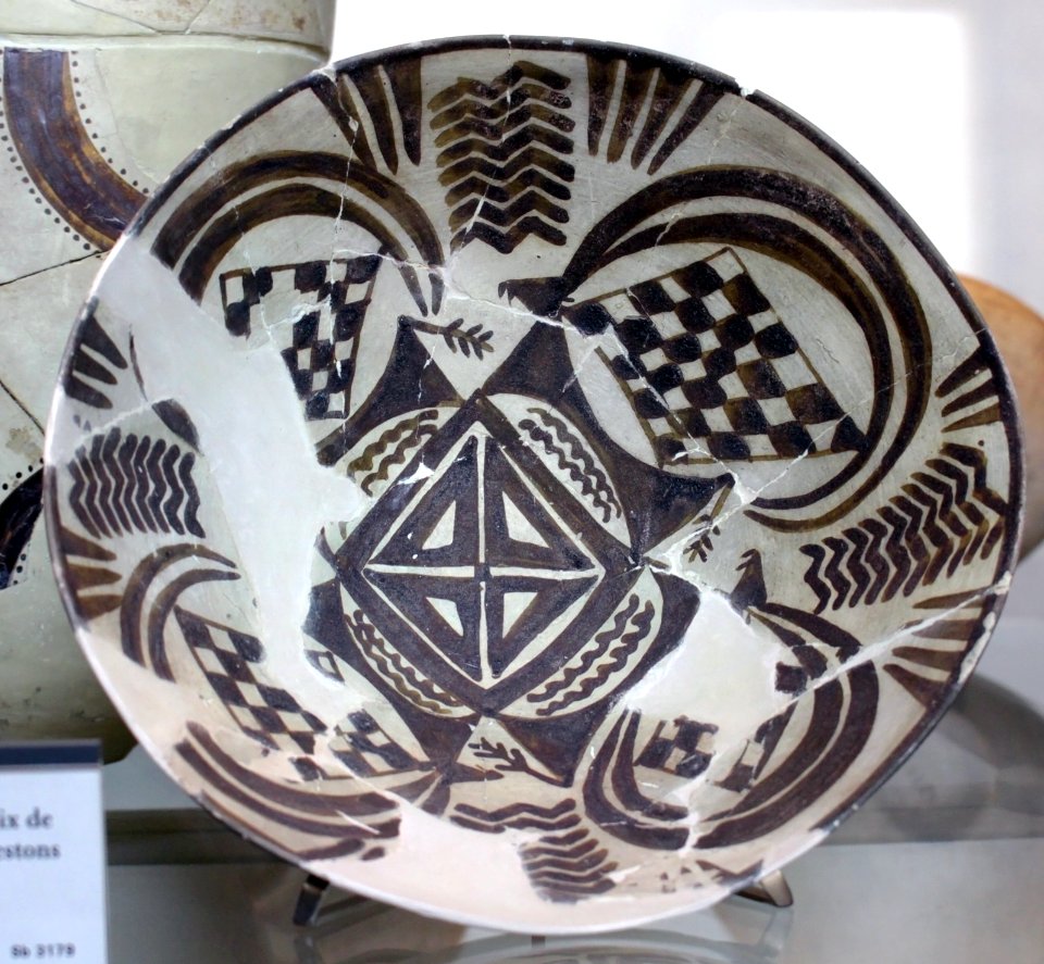Louvre Suse I Coupe décor géométrique et quatre bouquetins 1 14012018