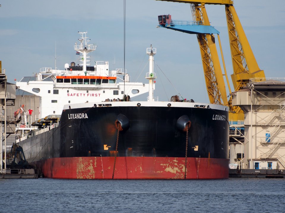 LOXANDRA - IMO 9343871 - Callsign A8NV2 at the Vlothaven, Port of Amsterdam, pic3