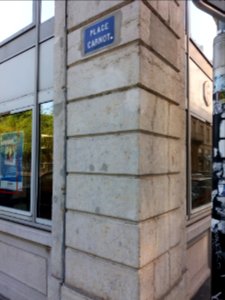 Lyon 2e - Rue du Général Plessier, plaque manquante à l'angle avec la place Carnot