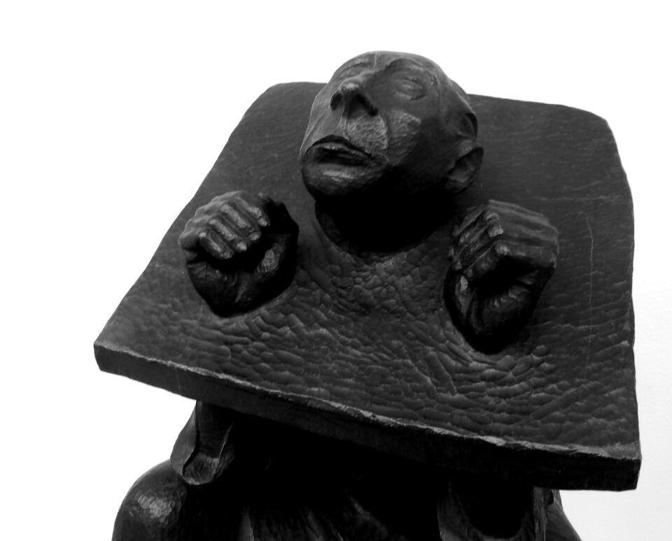 Kunsthalle sculpture barlach