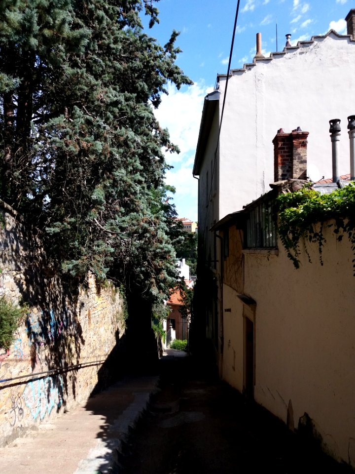 Lyon 4e - Rue Joséphin Soulary, vers le nord, maison au numéro 50