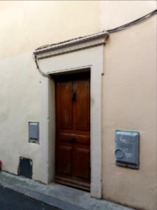 Lyon 4e - Rue Joséphin Soulary, porte avec heurtoir au numéro 30