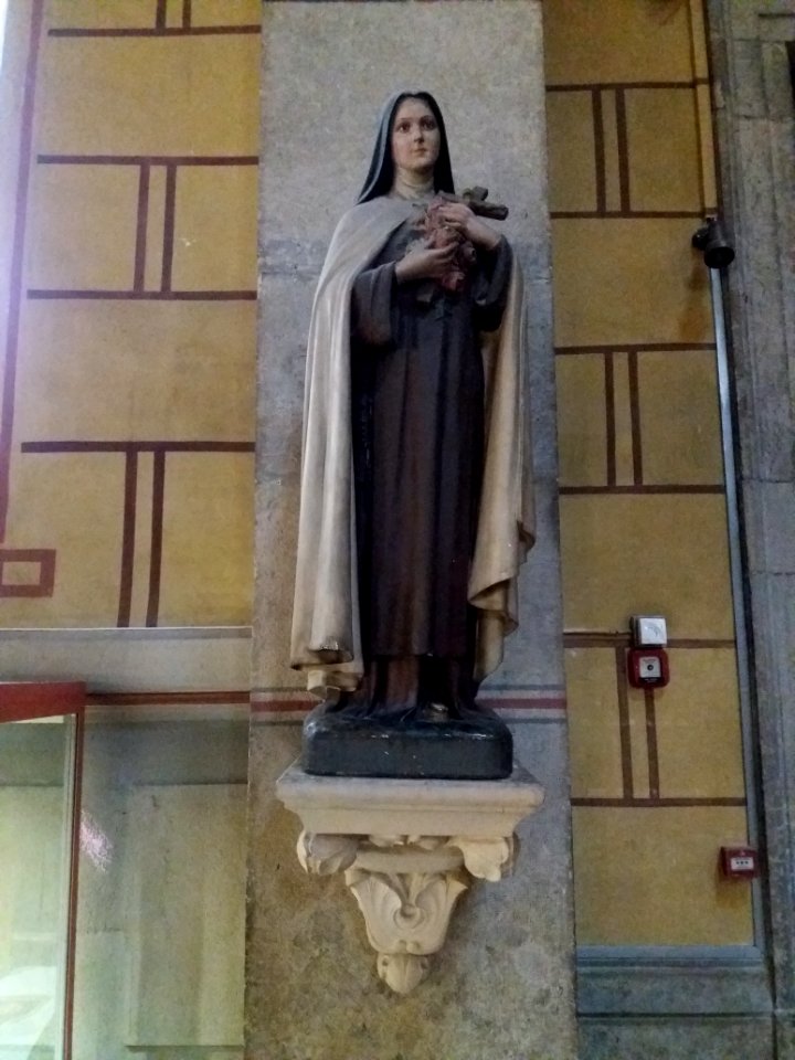 Lyon 4e - Rue Jacques-Louis Hénon - Église Saint-Denis, statue (3)
